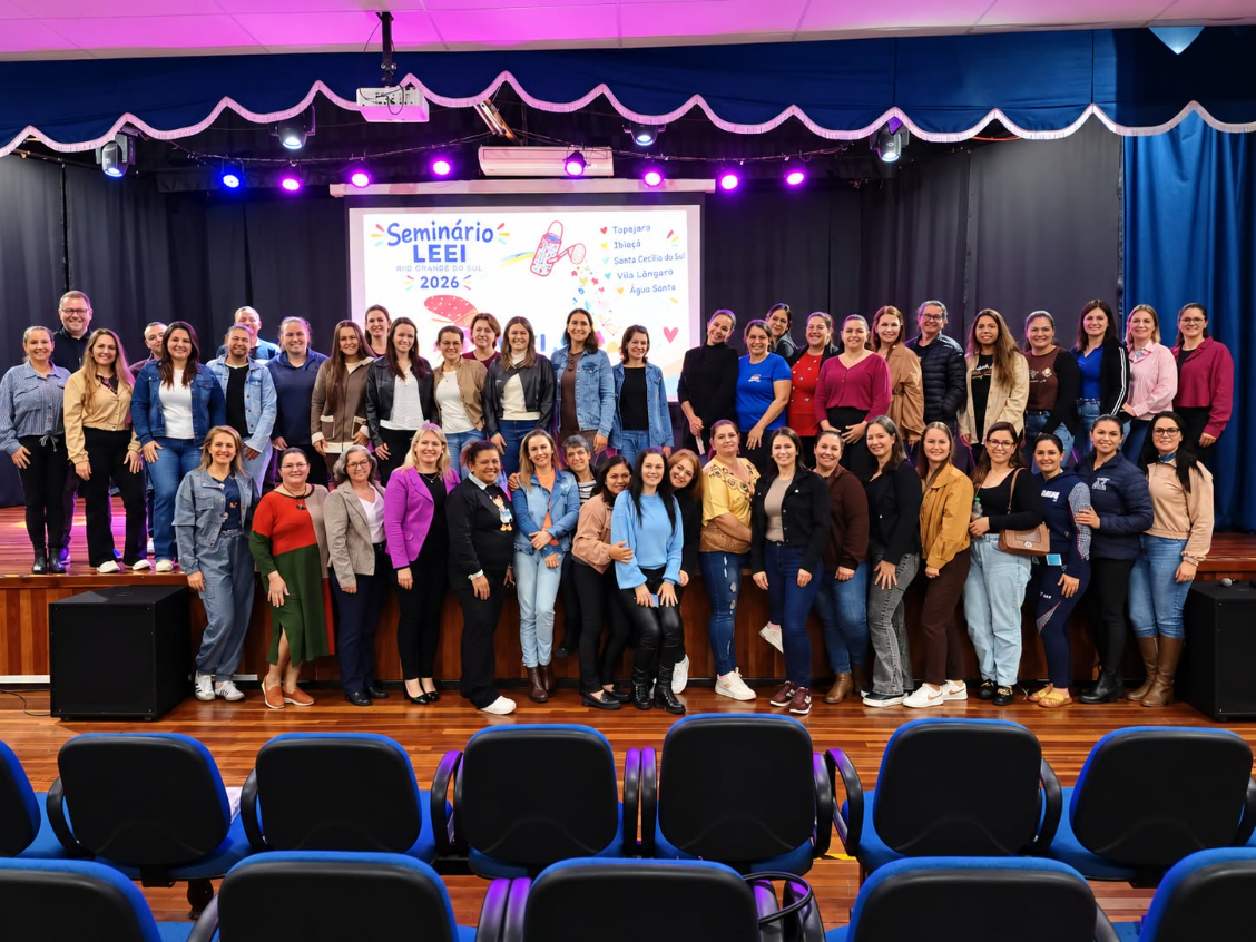 IBIAÇÁ PARTICIPA DE SEMINÁRIO REGIONAL SOBRE LEITURA NA EDUCAÇÃO INFANTIL EM TAPEJARA
